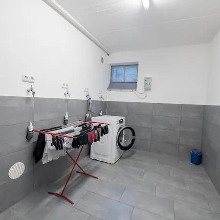Wundp Living Mit Terrasse Parkplatz * Biberbach (Bavaria)